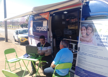 Agência Móvel da Copasa oferece atendimento especial em Buenópolis