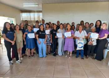 Com exposição de peças artesanais, Copasa encerra 1ª edição do projeto Tecendo Histórias em Patos de Minas