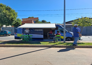 Agência Móvel da Copasa participa de 1º Feirão Limpa Nome em Perdizes